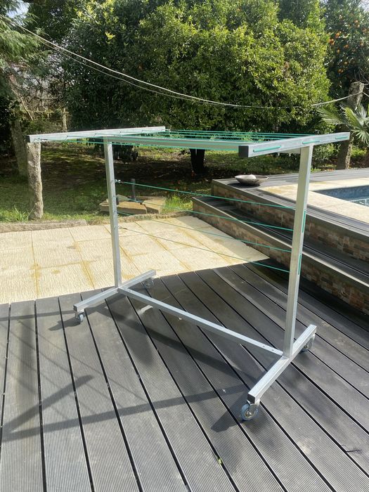 Estendais em FERRO OU INOX (NOVOS)