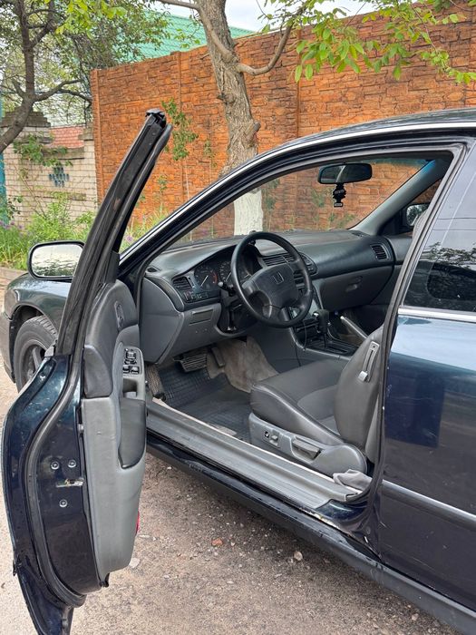 Honda Accord 5 Cd7
