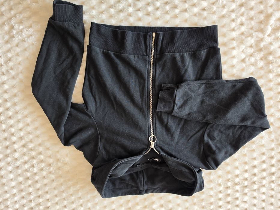 Bluza czarna krótka z kapturem CROPP M