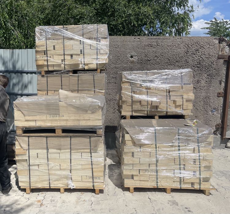 Кирпич огнеупорный ШЦУ, ПХЦ, ШПД, ДЭ, ЭД, ДН, МКРП, МКВ, МКС