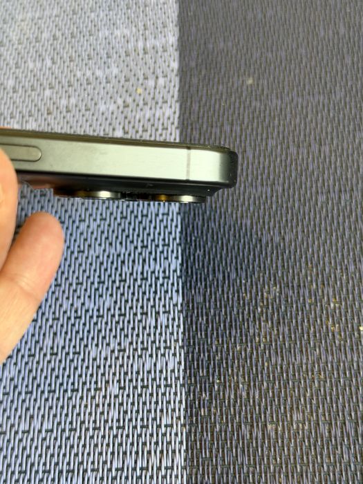 Iphone 15 Pro 256 gb- фізична SIM-карта