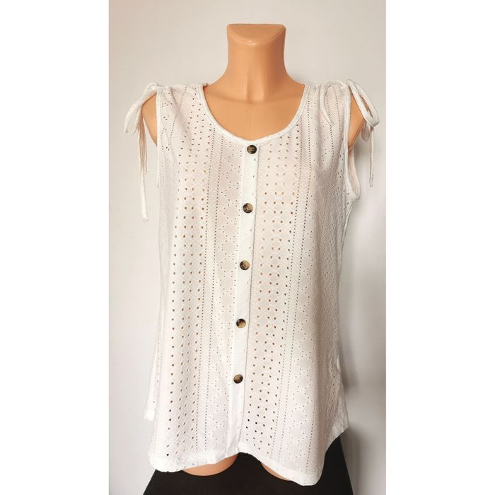 Bluzka ażurowa na ramiączkach