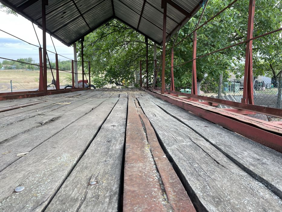 Бджолопавільйон на 30 бджолосімей