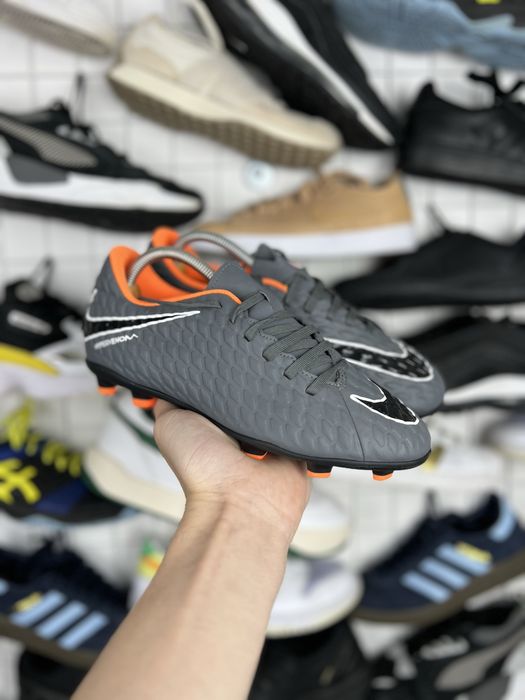 nike hypervenom - Купити футбольне екіпірування - Ціна на OLX.ua