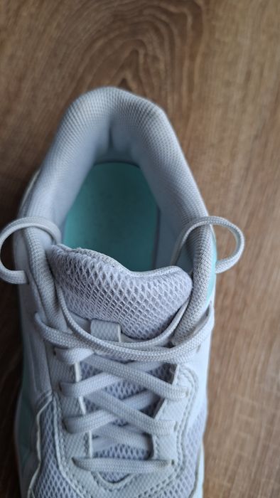 Buty do piłki ręcznej Puma Solarflash III roz.32