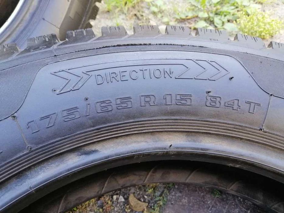 175/65 R15 84T Profil Alpiner зима 4 штуки Шини б/у