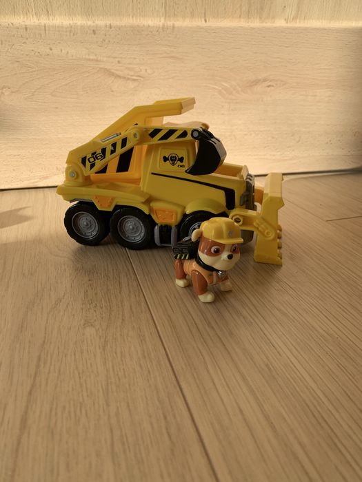 Spin Master Psi Patrol Ultimate Rescue Spycharka Rubble'a.