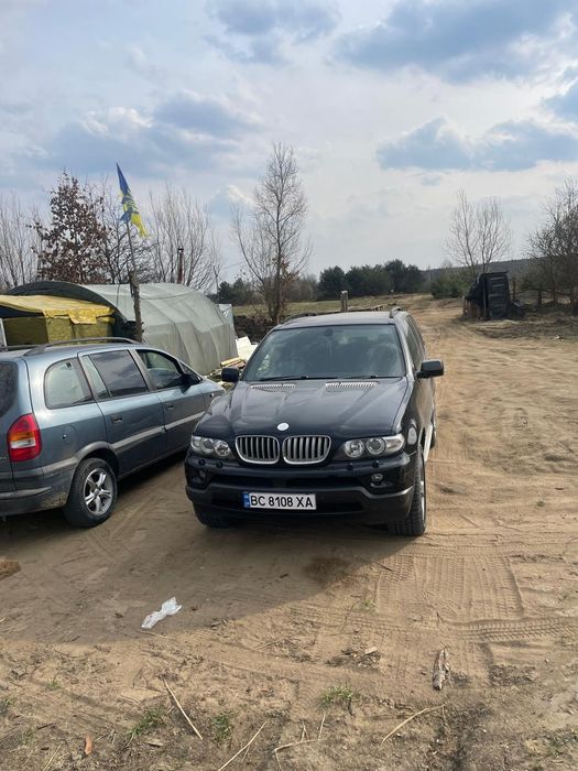 Продам автомобіль BMW x5