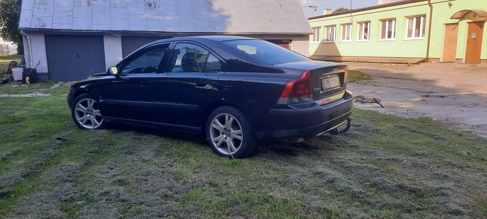 Volvo s60 polift 2.5 diselu