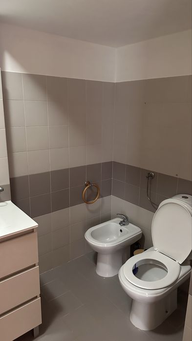 Quarto no monte a 5min estacao pragal