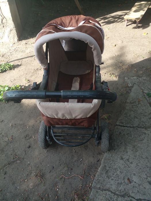 Продам детскую коляску