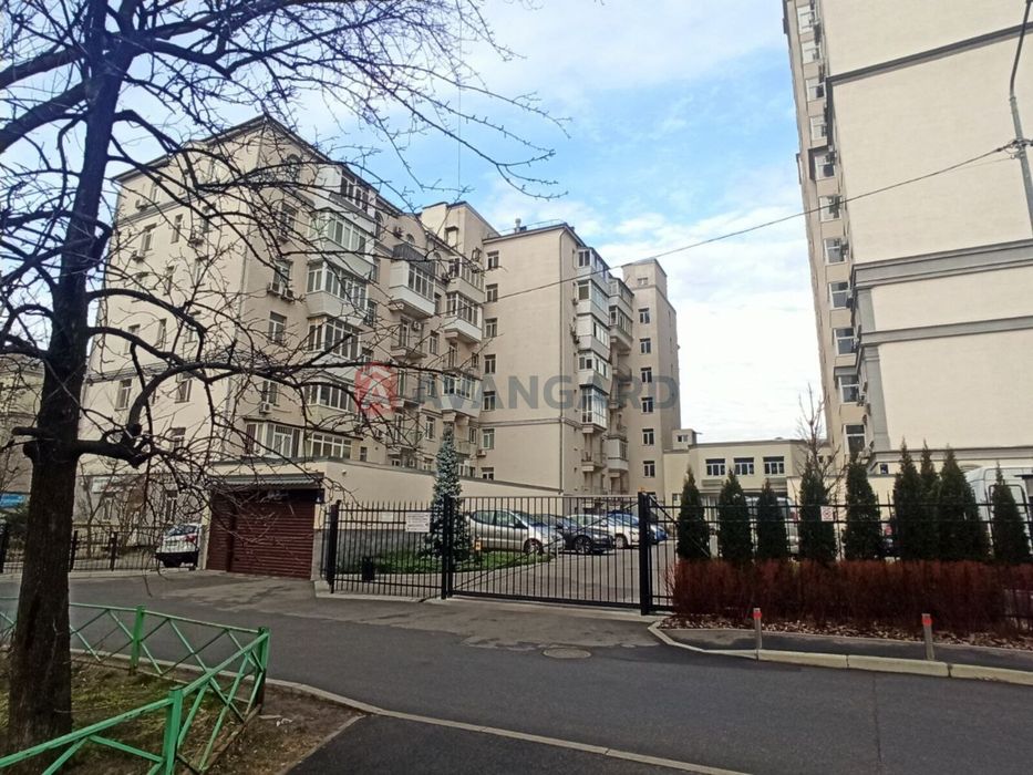 Квартира в ЖК Будинок на Будівельників, метро Дарниця/єОселя