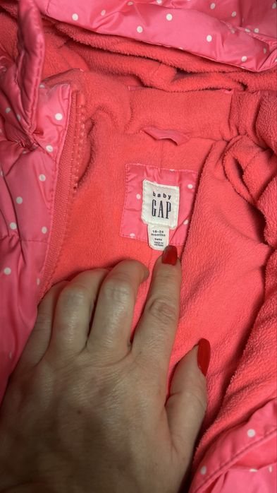 Комбінезон Gap зима, пух 18-24 для дівчинки