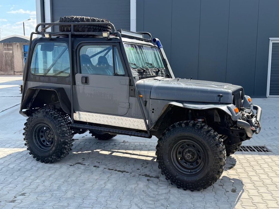 Jeep Wlangler 4.0 YJ most Patrol Off Road Simex 35”