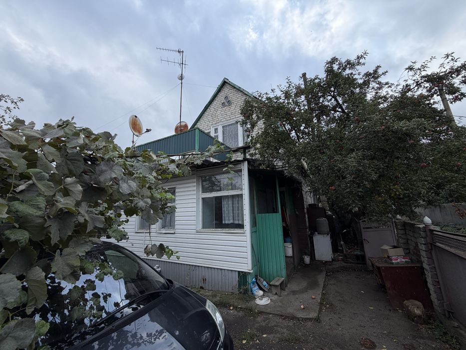 Продам дачу с выходом к воде