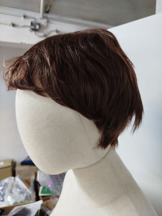 Peruka krótka, brązowa (p5)