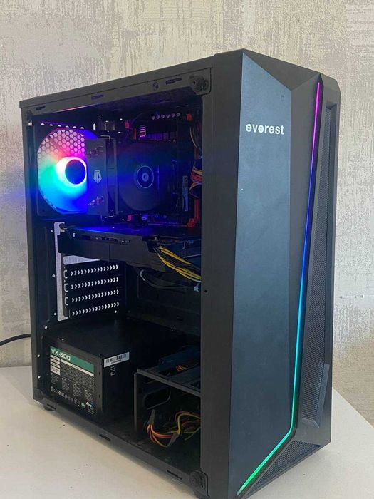 Недорогий ПК для роботи та ігор Xeon E5 RX 570 готовий до використання