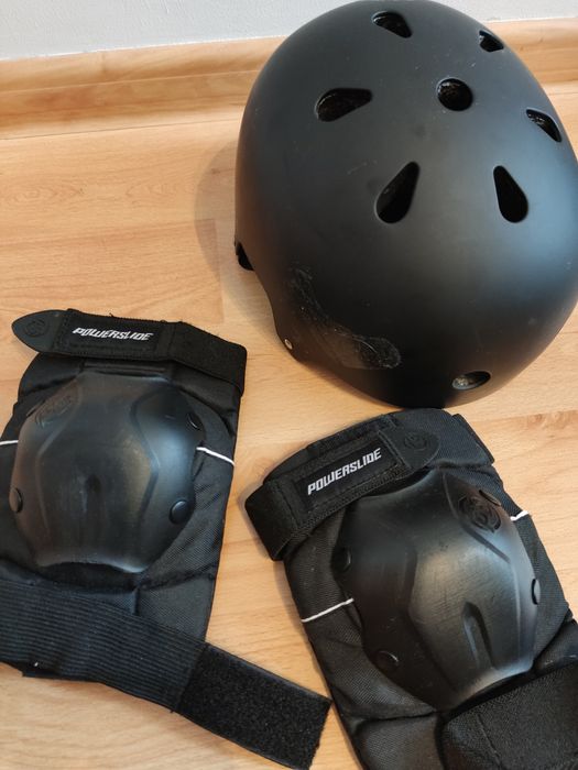 Ochraniacze powerslide i kask
