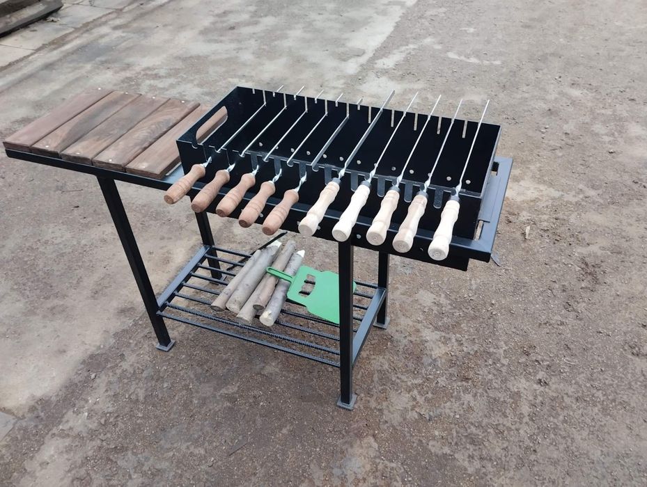 Мангал со столиком стационарный