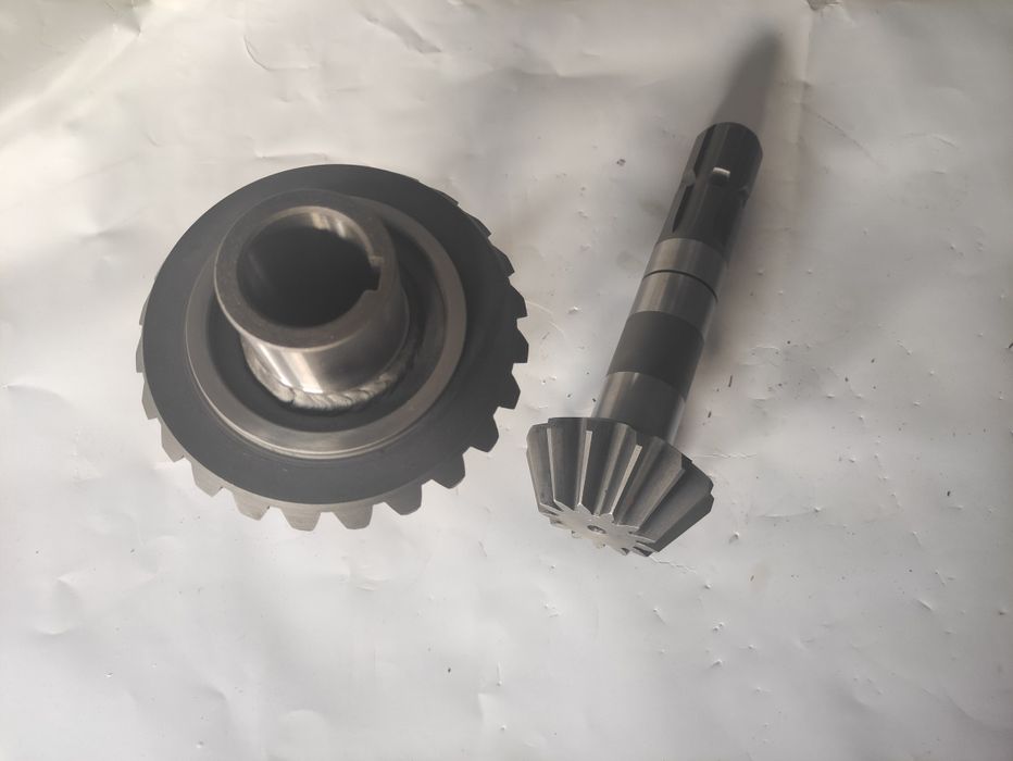 Koła zębate do przyczepy samozbierającej Krone Titan , Krone Titan