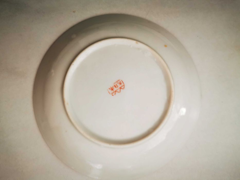 Porcelana japońska 5 talerzyków podstawki
