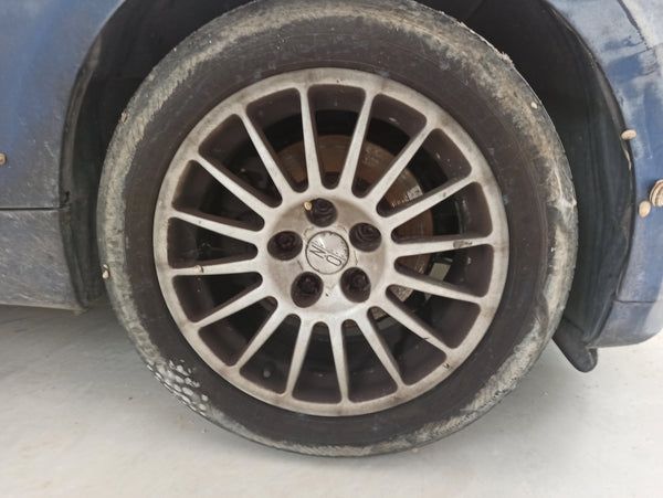 BMW 120 2006 Salvado