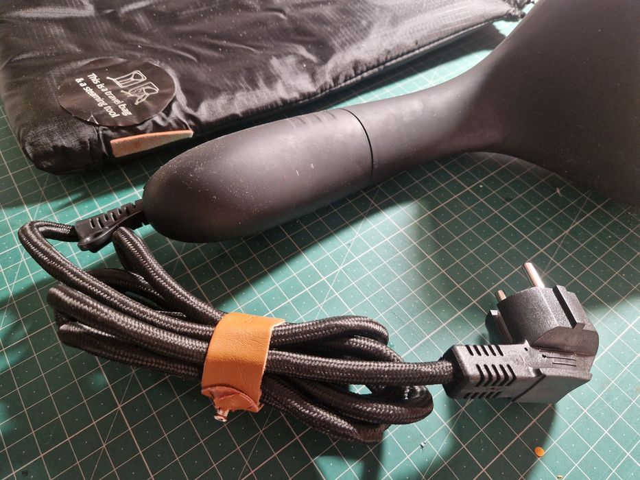 Ferro de Engomar Vertical Steamery