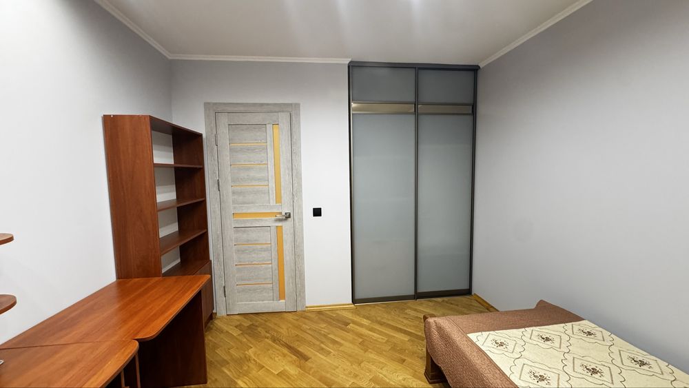 Продається 3 кім квартира з ремонтом