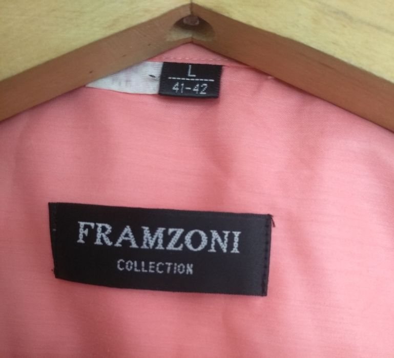 Чоловічі сорочки.