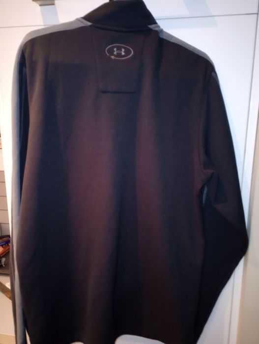 Bluza, NOWA under armour.