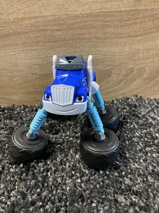 Fisher-Price Blaze Monster Engine Crusher
