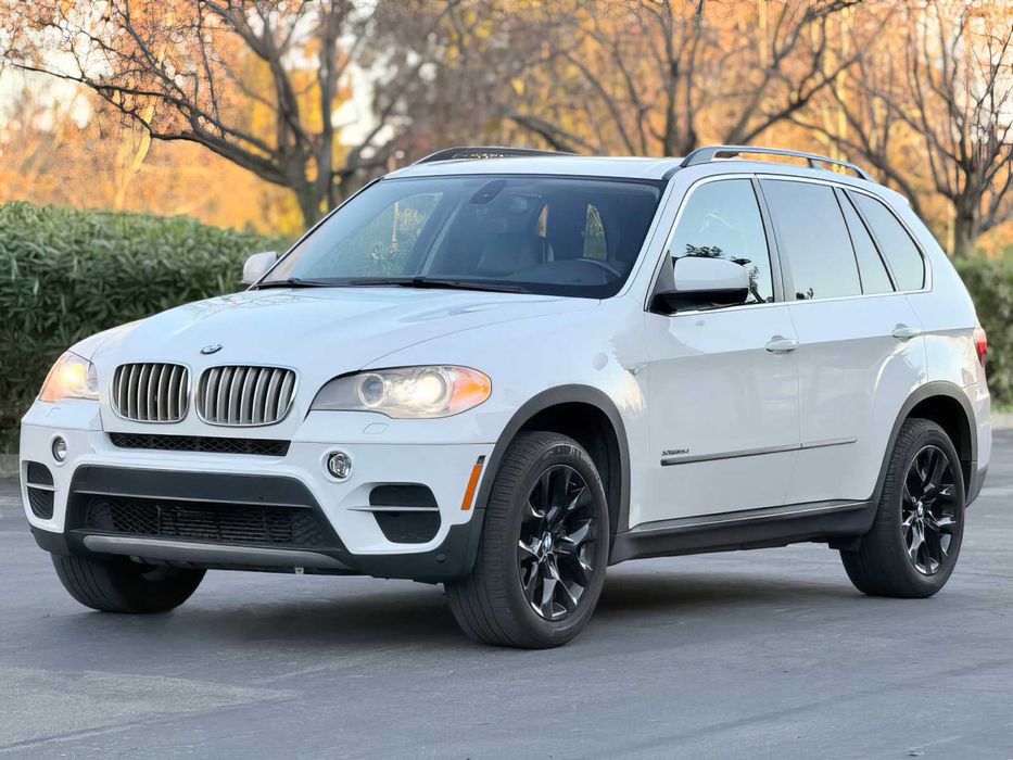BMW X5 xDrive35i Sport Activity      2013