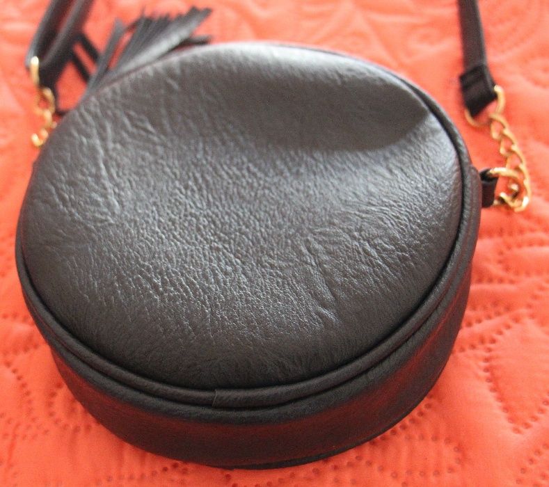 Bolsa tiracolo redonda