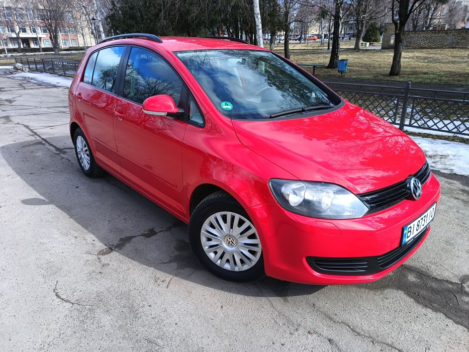 Volkswagen Golf+ 6 Гольф 2011 року 1.6 mpi Нефарбована Гарний стан