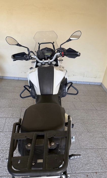 Benelli TRK 502 Branca