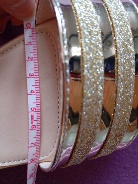 NOWE sandały złote na obcasie 41 (26cm)