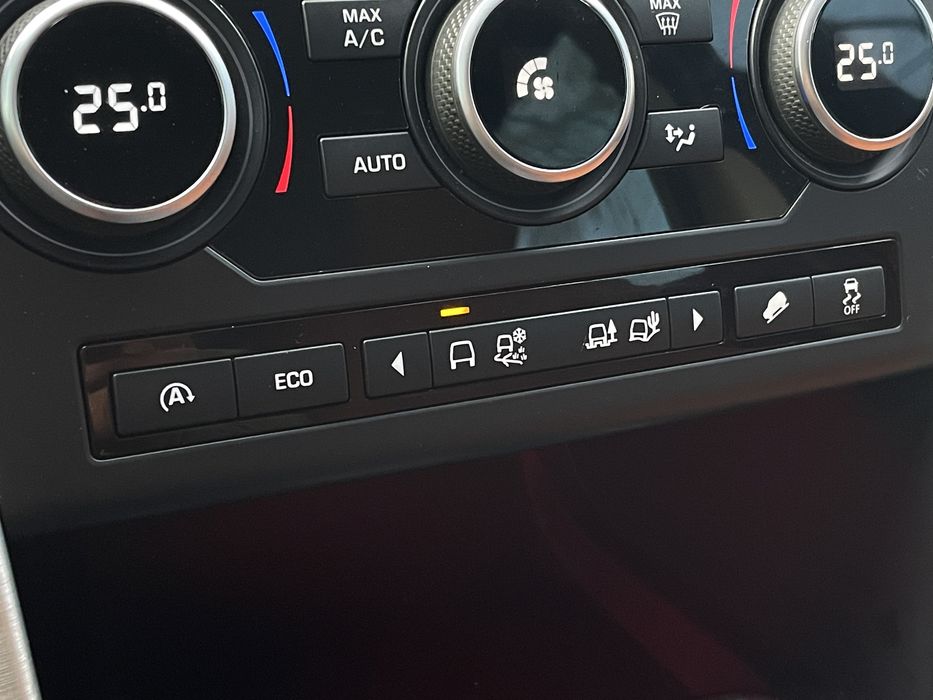 Land Rover Discovery Sport 2.2 дизель