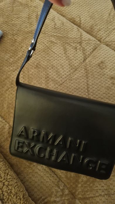 Mala original da Armani