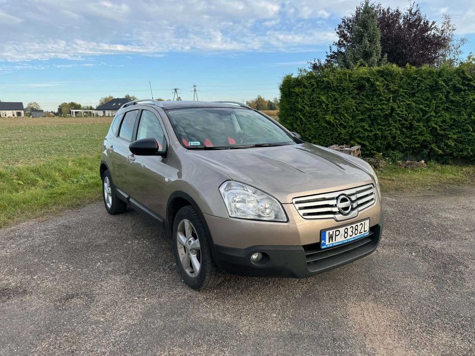 Nissan Qashqai+2