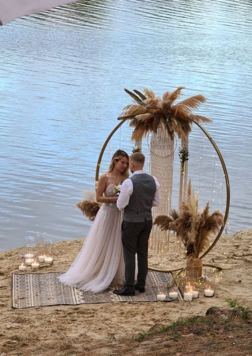 Фотозона на весілля, хрестини, день народження (кругла арка, boho/pampas)