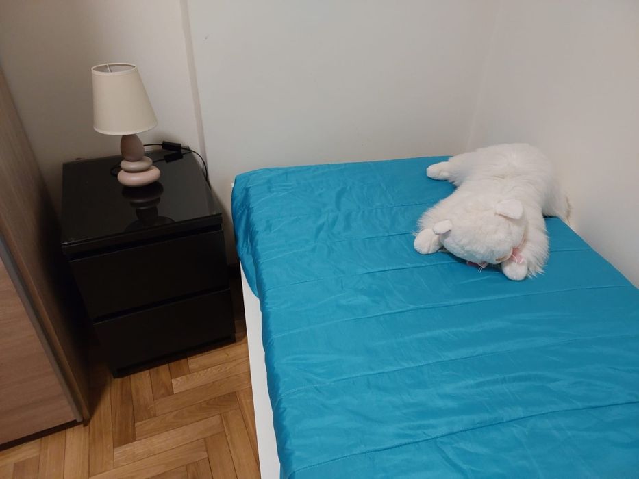 Mesa de cabeceira IKEA