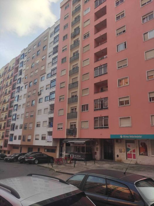 Vendo apartamento T2 S. MARCOS — Cacém E São Marcos, Lisboa