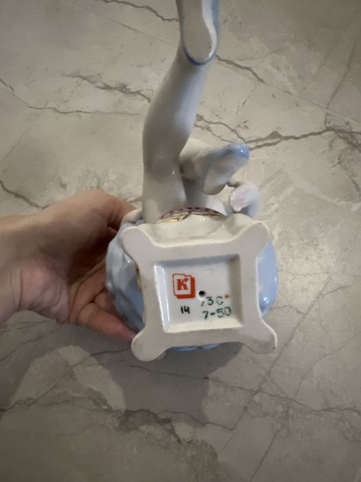 Статуетки антикваріат