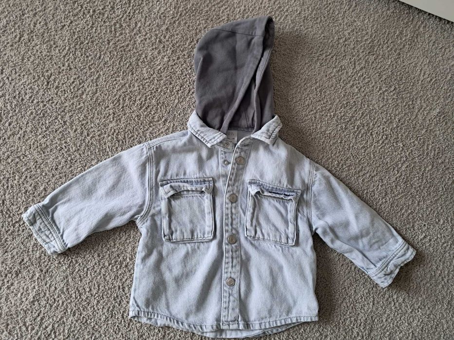 Roupa de bebé (menino) - Tam: 9-12 meses - NOVA
