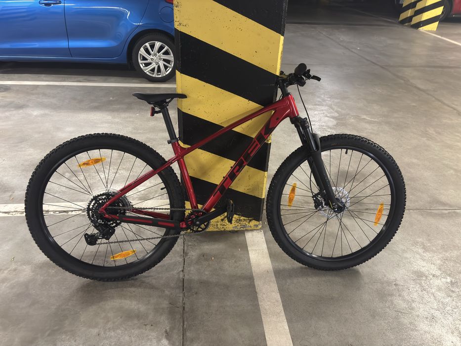 Trek Marlin M 5 Gen 3 2026 29"  Fury Red