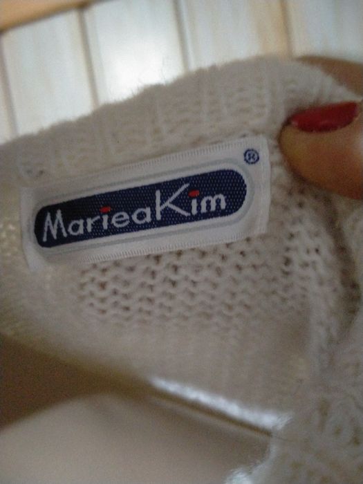 Piękny .sweterek .bluzeczka .