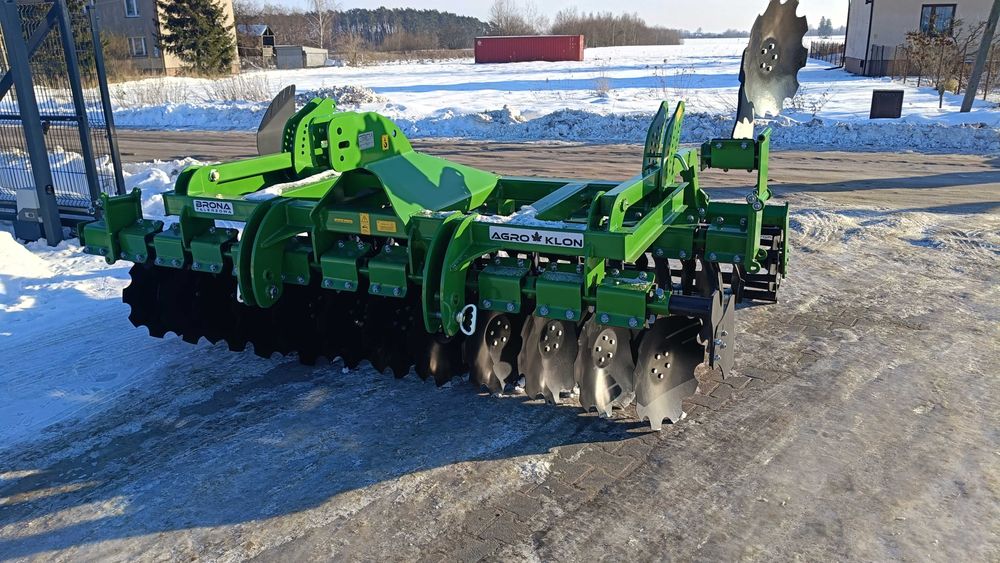Brona talerzowa agregat 3m od firmy AGRO-KLON wał rurowy
