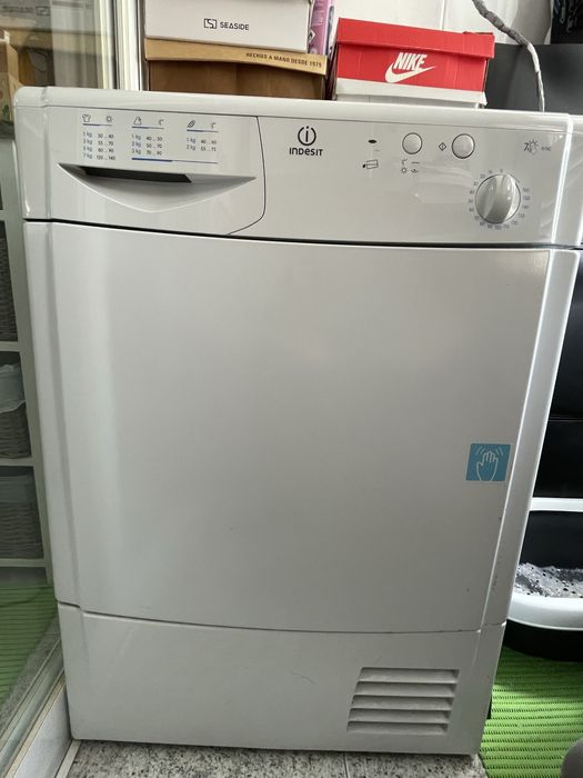 Máquina de Secar -Indesit