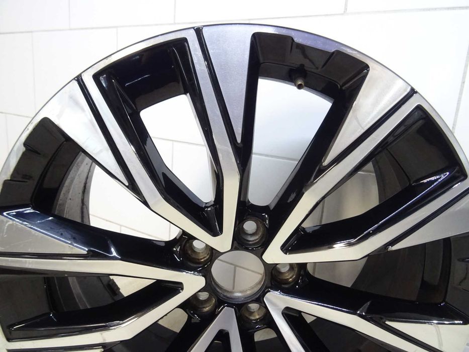 Felga Volvo xc60 7.5Jx19H2 Et50.5 32358598