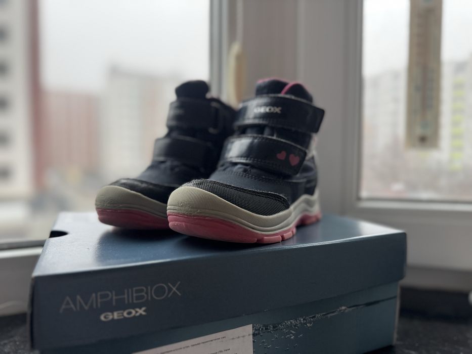 Зимові черевики geox